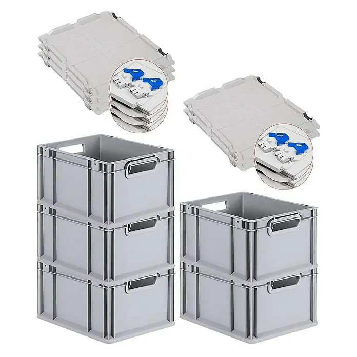 Proregal Euroboxen-Set 5x Eurobox NextGen Economy mit Scharnierdeckel und blauen Verschlüssen - L x B x H: 40 x 30 x 22 cm, Kunststoff, Grau, 5 Stk. - Ein Stapel grauer Kunststoffboxen mit Griffen, einige davon gestapelt und einige flach mit blauen Clips zur Sicherung der Deckel.