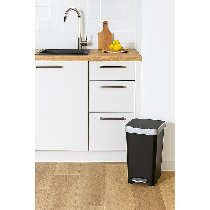 Tatay Cubo con pedal Smart 25L (Negro, Polipropileno)