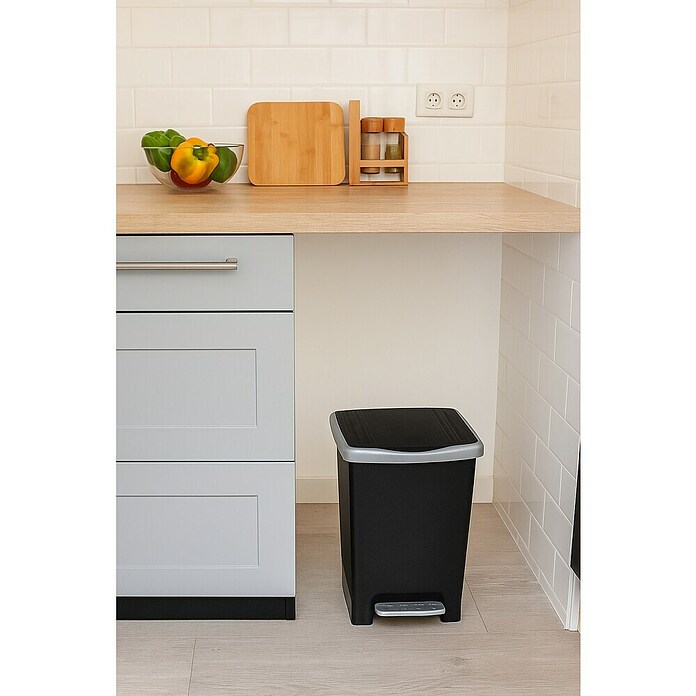 Tatay Cubo con pedal Millenium (24 l, Negro, Rectangular, Plástico)