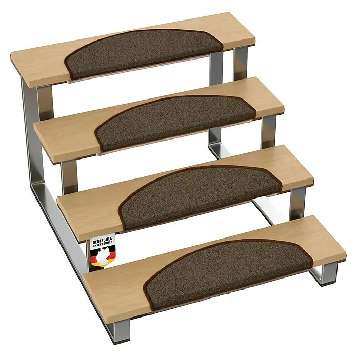 Stufenmatte London - 65 x 25 cm, Dunkelbraun, Halbrund - Treppe mit vier Stufen und Teppichläufern, die Komfort und Sicherheit bieten. Das moderne Design passt gut zu Inneneinrichtungen.