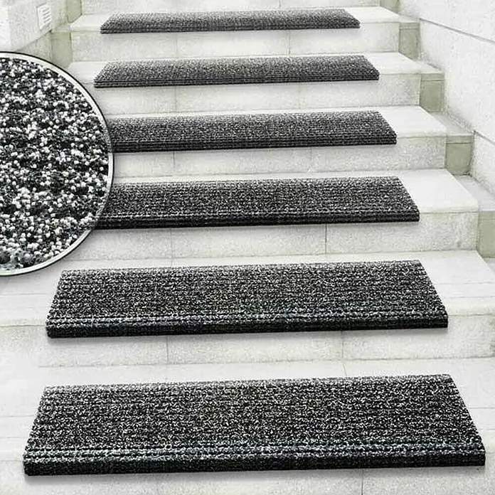 Stufenmatte - 73 x 25 cm, Grau - Treppenstufen mit grauen Teppichstufenmatten für besseren Halt und Komfort.