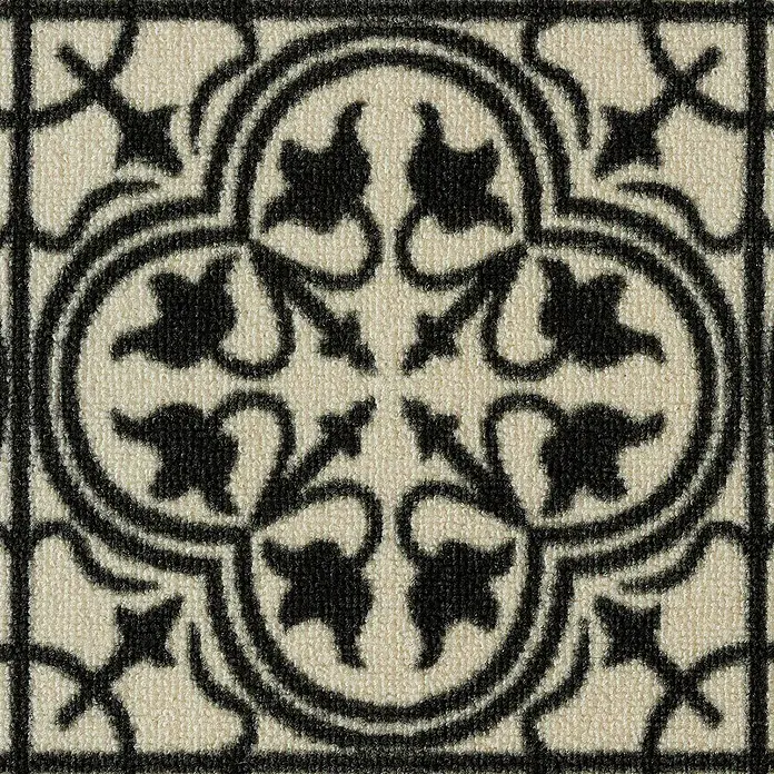 Teppichläufer Galway - Schwarz/Creme, 300 x 80 cm, 100 % Polyamid - Detailansicht einer quadratischen Bodenmatte mit einem dekorativen, floralen Muster in Schwarz auf beigem Grund, ideal für stilvolle Akzente.