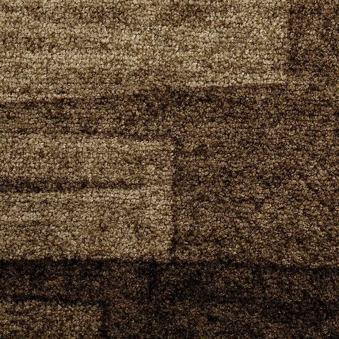 Kurzflorteppich Via Veneto - Braun, 250 x 80 cm, 100 % Polyamid - Nahaufnahme eines braunen Teppichs mit verschiedenen Farbnuancen, die eine interessante Textur erzeugen.