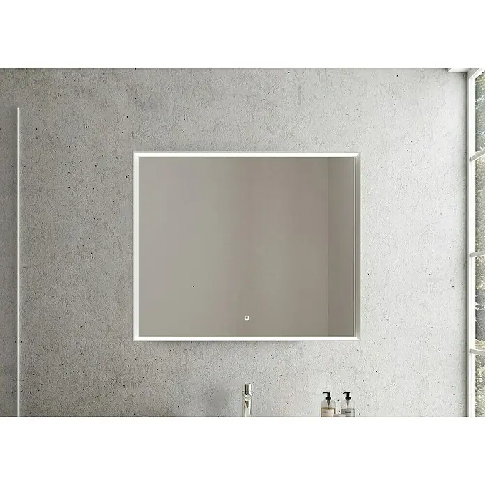 Camargue Pura LED-Lichtspiegel - 90 x 4,5 cm, Weiß - Ein moderner, quadratischer Spiegel mit integrierter Beleuchtung, der an einer strukturierten Wand hängt und ein elegantes Badezimmer-Ambiente schafft.