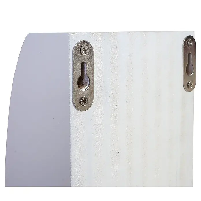 Berlinlodge Flaschenregal Weinregal für 3 Flaschen - L x B x H: 9 x 13 x 54 cm, Holz - Nahaufnahme der Aufhängevorrichtung eines weißen Holzregals mit zwei Metallplatten und Schrauben zur Wandmontage.