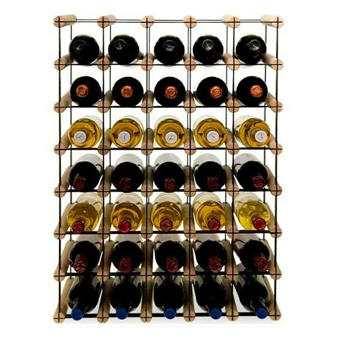 Proregal Flaschenregal Modulares Weinregal VINOTECA MOD METAL für 5x7 Flaschen - Holz - Weinflaschenregal: Weinregal aus Holz und Metall mit mehreren Reihen gefüllt mit Weinflaschen in verschiedenen Farben.