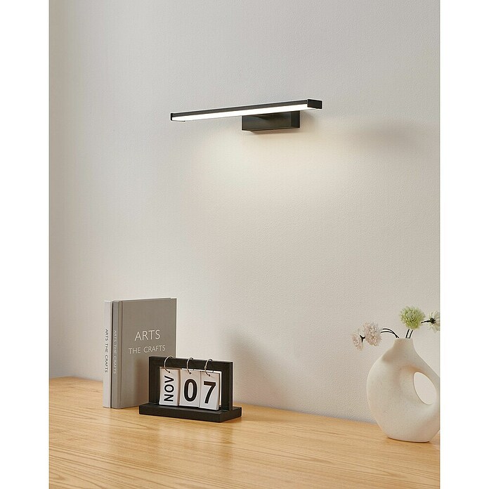 Eglo Aplique LED para espejo Galenzana-E (7,4 W, L x An x Al: 12 x 40 x 4 cm, Negro, Blanco neutro) | BAUHAUS