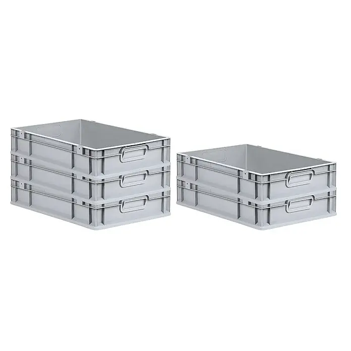 Proregal Euroboxen-Set 5x Eurobox NextGen Economy - L x B x H: 60 x 40 x 12 cm, Kunststoff, Grau, 5 Stk. - Drei graue Kunststoffboxen sind übereinander gestapelt und zwei graue Kunststoffboxen stehen daneben. Die Boxen haben integrierte Griffe für einfaches Tragen.