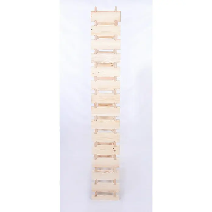 Proregal Flaschenregal Weinregal VINOTECA FLEX PRO für 150 Flaschen - L x B x H: 28 x 103 x 205 cm, Holz, Anzahl Böden: 15 Stk. - Ein hoher, schmaler Weinregal aus hellem Holz, bestehend aus horizontalen Brettern, die durch kleine Holzstücke verbunden sind.