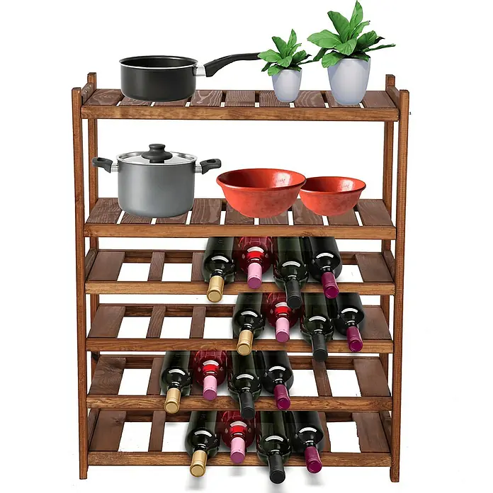 Proregal Flaschenregal Weinregal SPREEWALD für 24 Flaschen - L x B x H: 33 x 70 x 86 cm, Holz - Eine rustikale Weinregal aus Holz mit Küchenutensilien und Pflanzen auf den oberen Regalen, bietet sowohl Stil als auch Funktionalität.