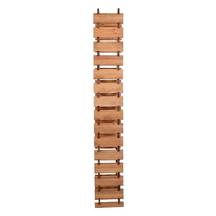 Proregal Flaschenregal Weinregal VINOTECA FLEX PRO für 60 Flaschen - L x B x H: 28 x 46 x 205 cm, Holz, Anzahl Böden: 15 Stk. - Diese Aufnahme zeigt eine schmale, lange Badematte aus hellem Holz mit dunkleren Holzverbindungsstücken. Die Matte besteht aus einzelnen Holzlatten.