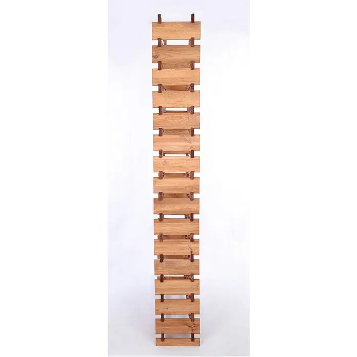 Proregal Flaschenregal Weinregal VINOTECA FLEX PRO für 192 Flaschen - L x B x H: 28 x 123 x 219 cm, Holz, Anzahl Böden: 16 Stk. - Ansicht eines Holzregals mit horizontalen Brettern, das durch dunklere Holzstücke getrennt ist, vor einem weißen Hintergrund.