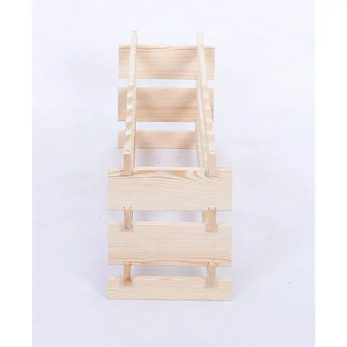 Proregal Flaschenregal Weinregal VINOTECA FLEX PRO für 30 Flaschen - L x B x H: 28 x 103 x 37 cm, Holz - Ansicht eines hellen Holzregals, das Stabilität und rustikale Ästhetik vereint. Ideal zur stilvollen Aufbewahrung.