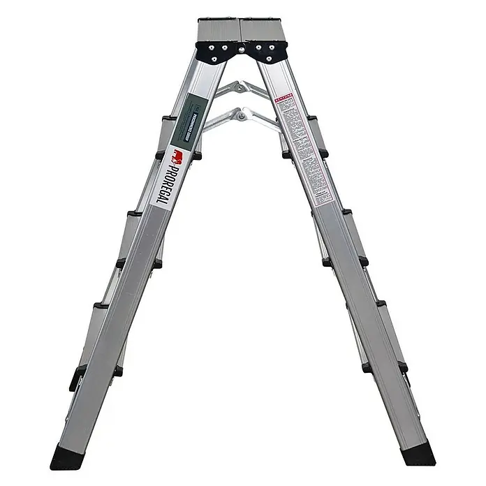 Proregal Doppel-Klapptritt APOLLO - Anzahl Tritte: 8 Stk., Belastbarkeit: 150 kg, Aluminium - Bild einer zusammengeklappten Proregal-Leiter, die robust und bereit für verschiedene Aufgaben ist.