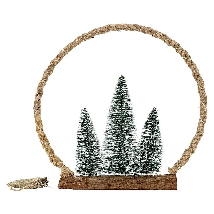 ECD Germany LED-Weihnachtsdekofigur Dekobaum beleuchtete Winterlandschaft Tannenbaum Deko Holzbaum - 45 x 9,5 x 45 cm, Braun, Grün, Netzbetrieben, LED - Dekoratives Deko-Objekt mit drei stilisierten Weihnachtsbäumen auf einem Holzsockel, umrahmt von einem rustikalen Seilring.