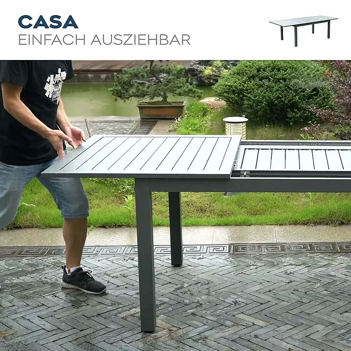 Home Deluxe Gartentisch-Set CASA - Gartentisch - Gesamtumfang: 1 -tlg., Ausziehbar - Ein grauer CASA Ausziehtisch für den Garten. Der Tisch ist teilweis ausgezogen.