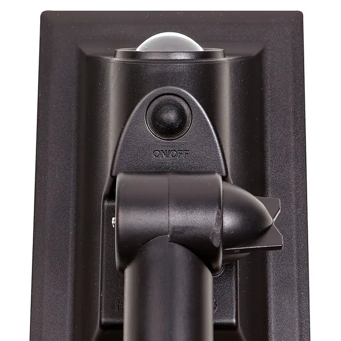Arte confort Lámpara con pica Haloz - 2 W, Blanco cálido - Primer plano de una lámpara solar negra con interruptor de encendido/apagado y soporte ajustable.
