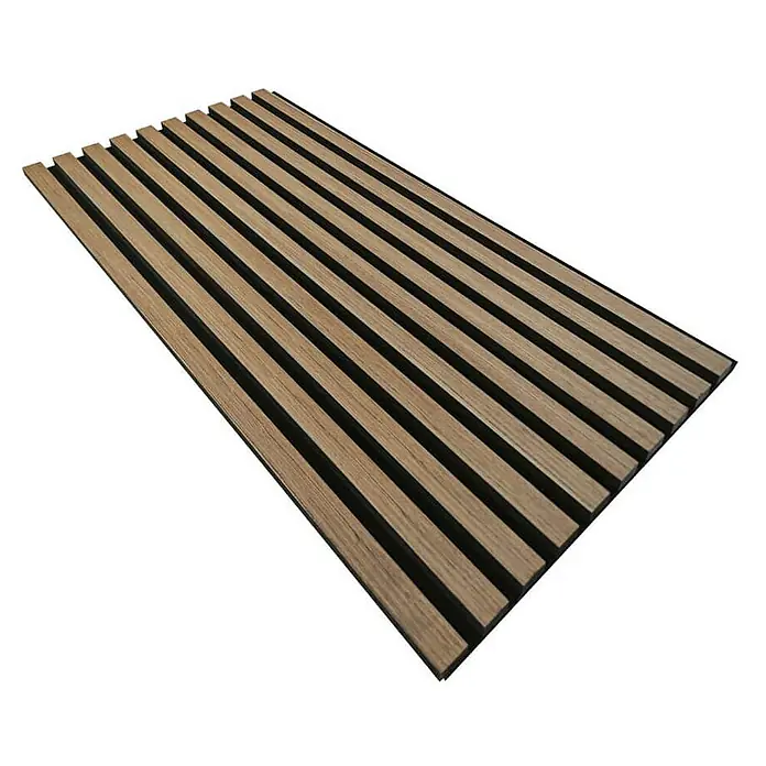 Home Deluxe Akustikpaneel SONIC - Oiled Oak 6er Set - Eiche, L x B x S: 2,2 cm x 40,5 cm x 22 mm, 6 Stk., 1,94 m² - Holzpaneel mit abwechselnden hellbraunen Holzleisten und schwarzen Streifen, ideal für moderne Wandverkleidungen.