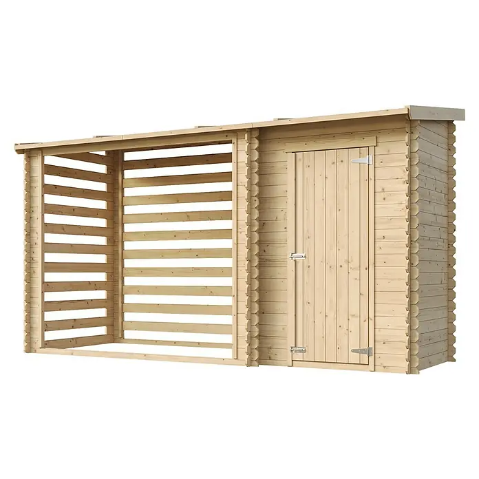 Timbela Gerätehaus M205 - Außenbreite inkl. Dachüberstand: 348 cm, Außentiefe inkl. Dachüberstand: 146 cm, Holz, Natur - Abbildung eines hellen Holzschuppens mit geschlossenem Lagerbereich und offenem Holzlagerbereich.