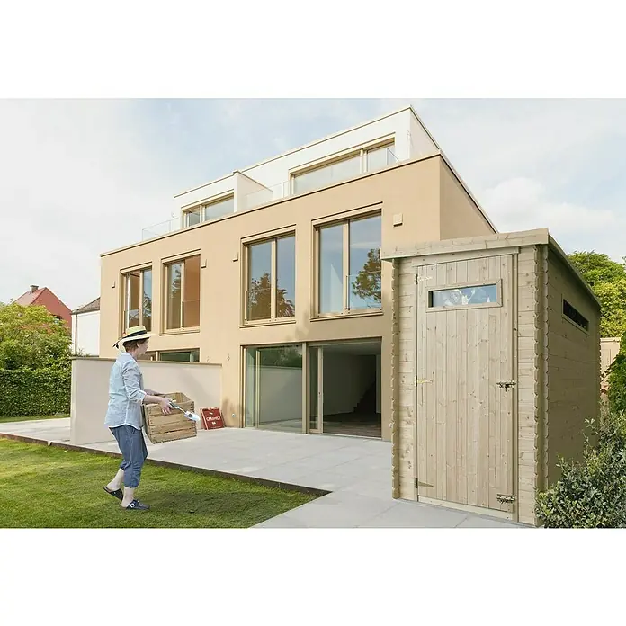 Timbela Gerätehaus M306A - Außenmaß inkl. Dachüberstand (B x T): 144 x 239 cm, Holz, Natur, Ohne Fußboden - Das Bild zeigt ein geräumiges Gartenhaus aus Holz, das sich ideal zur Aufbewahrung von Gartengeräten und -möbeln eignet.