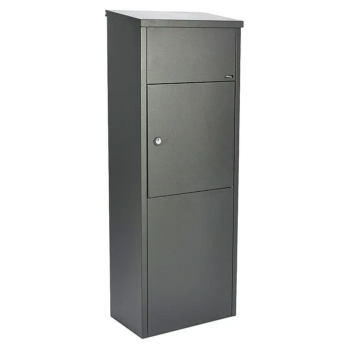 Allux Paketbox 600 - L x B x H: 230 x 380 x 1.050 mm, Anthrazit, Stahl, Paketfach, Zylinderschloss - Ein grauer Briefkasten mit mehreren Fächern und einem kleinen Schloss für die sichere Aufbewahrung von Post und Paketen. Ideal für jedes Zuhause.