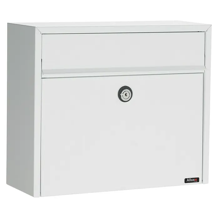 Allux Standbriefkasten LT150 - L x B x H: 150 x 390 x 330 mm, Weiß, Stahl - Das Bild zeigt einen weißen Allux Briefkasten mit einem Schloss in der Mitte und dem Allux-Logo unten rechts.