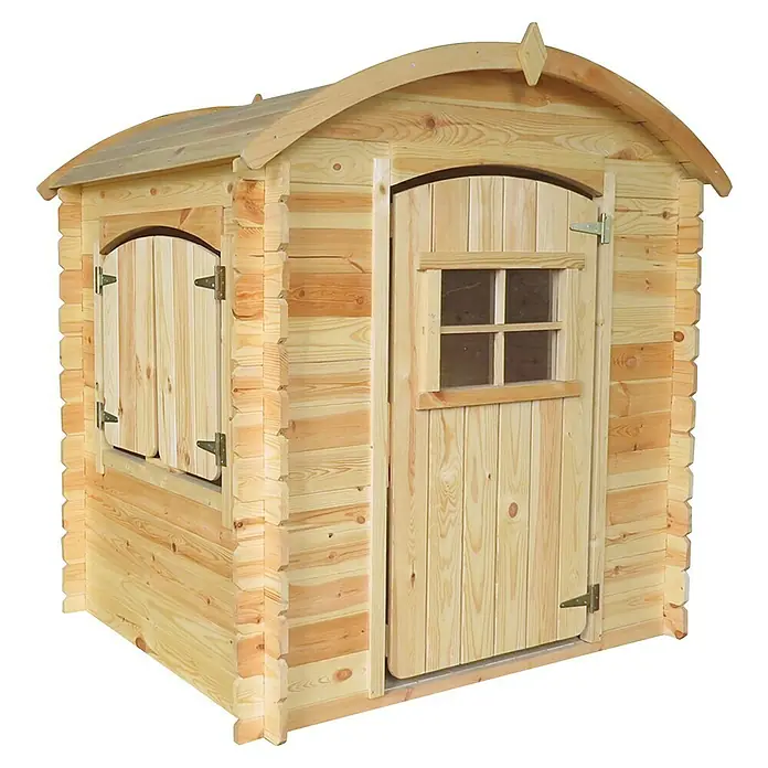 Timbela Spielhaus M505 - L x B x H: 112 x 146 x 145 cm, Holz, Natur - Foto eines Holzspielhauses mit gewölbtem Dach, Tür und Fensterläden. Das Spielhaus ist aus hellem Holz gefertigt und steht im Freien.