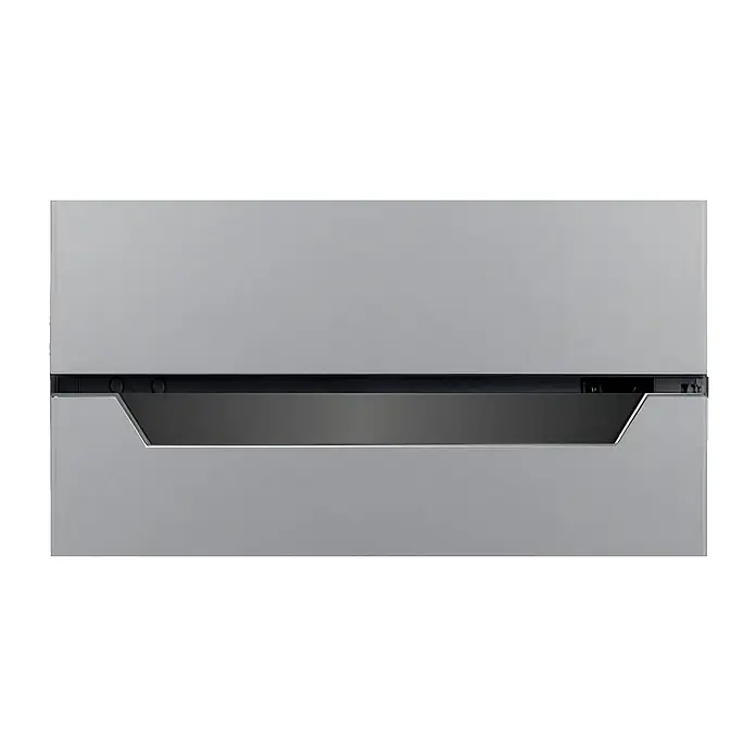 Respekta Kühl-Gefrierkombination Savo - 49,5 x 47,4 x 144 cm, Silber, Nutzinhalt Gesamt: 157 l - Nahaufnahme eines modernen Kühlschranks mit elegantem Griffdesign.