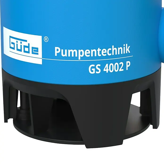 Güde Schmutzwasserpumpe GS 4002 P - 400 W, Max. Fördermenge: 7.500 l/h - Das Bild zeigt eine Güde GS 4002 P Pumpe in Nahaufnahme, wobei das blaue Gehäuse und das schwarze Unterteil deutlich zu erkennen sind.