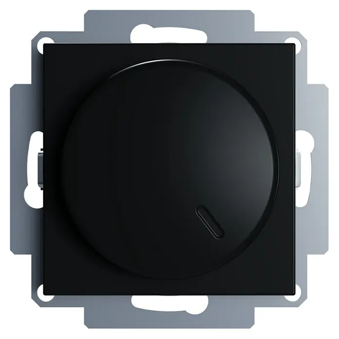LED-Dimmer I500 - Matt schwarz, Kunststoff - Nahaufnahme eines schwarzen Dimmers mit quadratischer Blende und runder Drehknopf, eingebettet in eine silberfarbene Halterung.
