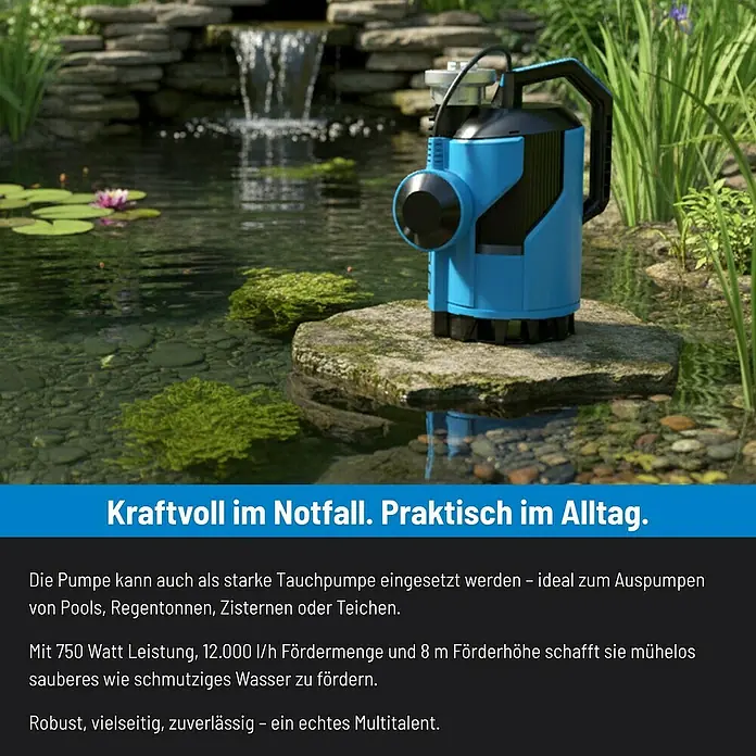 Güde Schmutzwasserpumpe Flut-Set 750 - 1.100 W, Max. Fördermenge: 20.000 l/h - Die blaue Tauchpumpe steht auf einem Stein in einem Teich mit einem kleinen Wasserfall im Hintergrund.