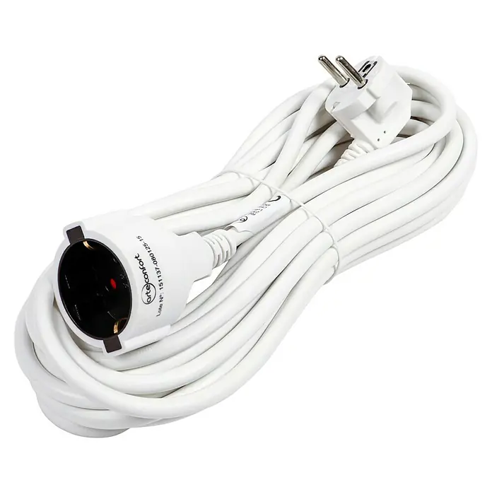 Arte confort Alargo - 10 m, Blanco, IP20, H05VV-F - Un cable de extensión blanco con enchufe y toma, enrollado y presentado sobre un fondo negro.
