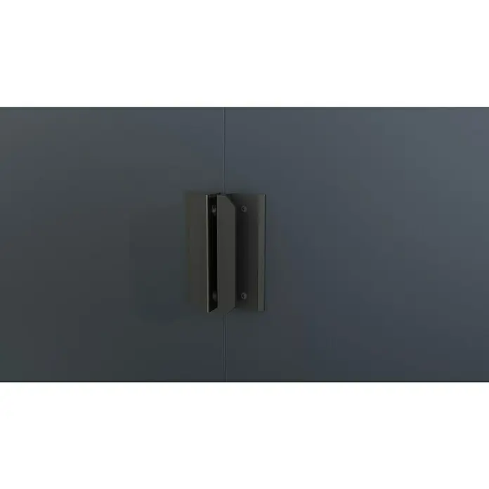 Gardol Gerätehaus Easy One Max - Außenmaß inkl. Dachüberstand (B x T): 277 x 259 cm, Stahl, Anthrazit - Nahaufnahme eines modernen, grauen Türbeschlags mit einem schlichten, minimalistischen Design, das Funktionalität und Eleganz vereint.