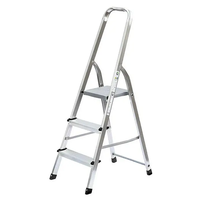 Proregal Stehleiter einseitig begehbar - Anzahl Tritte: 3 Stk., Arbeitshöhe: 2.650 mm, Belastbarkeit: 150 kg, Aluminium - Silberne Aluminium-Trittleiter mit drei breiten Stufen und stabiler Plattform.