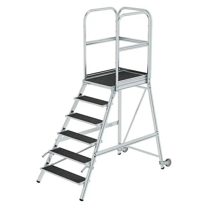 Proregal Treppenpodest einseitig begehbar - Anzahl Tritte: 6 Stk., Arbeitshöhe: 3.500 mm, Belastbarkeit: 150 kg, Aluminium - Mobile Arbeitsplattform aus silbernem Aluminium mit mehreren rutschfesten Stufen, oberer Plattform, Handläufen und Rollen für einfache Bewegung.