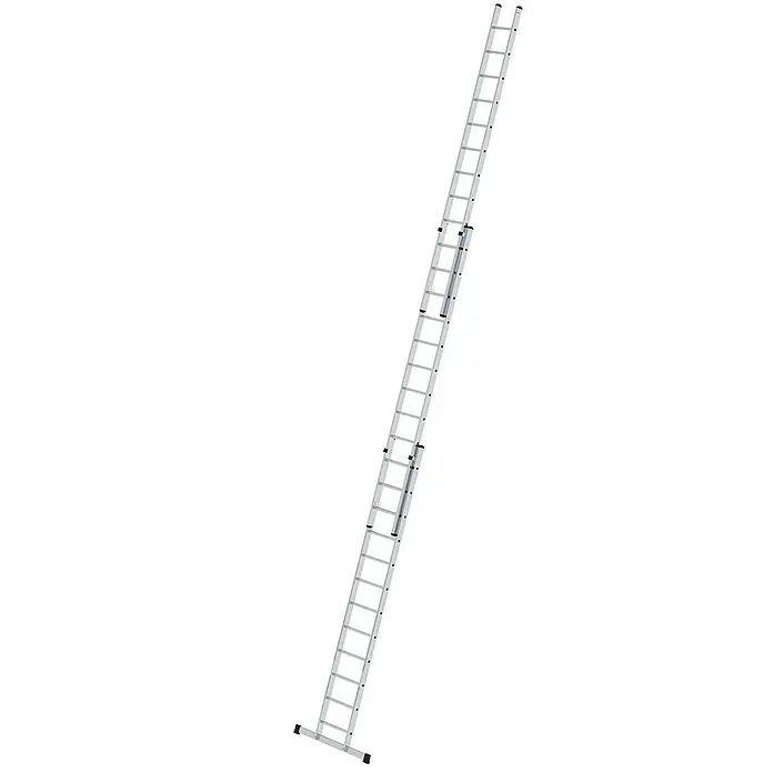 Proregal Schiebeleiter 3-teilig - Anzahl Tritte: 36 Stk., Arbeitshöhe: 9.700 mm, Belastbarkeit: 150 kg, Aluminium - Silberne Aluminium-Ausziehleiter, voll ausgefahren für vielseitigen Höhenzugang.