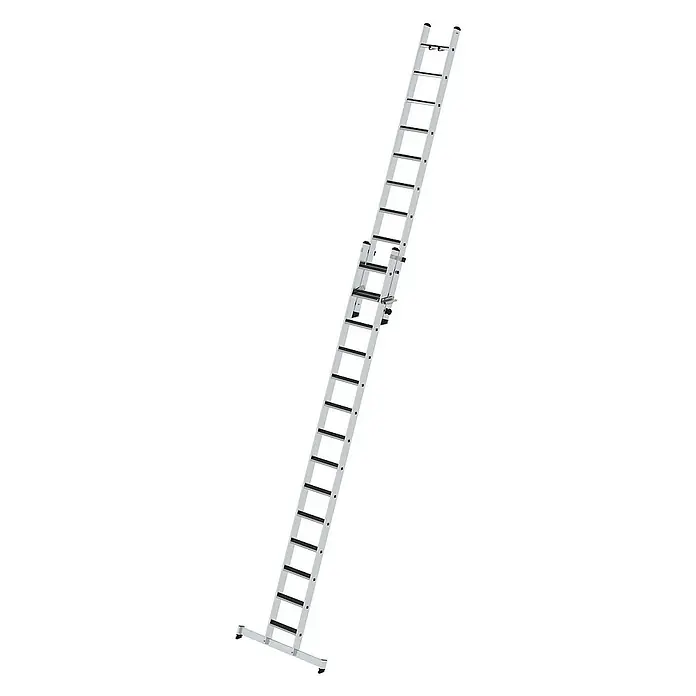 Proregal Schiebeleiter 2-teilig - Anzahl Tritte: 10 Stk., Arbeitshöhe: 7.000 mm, Belastbarkeit: 150 kg, Aluminium - Silberne Aluminium-Ausziehleiter mit schwarzen Sprossen und einer Stabilisierungsstange unten, schräg gestellt.