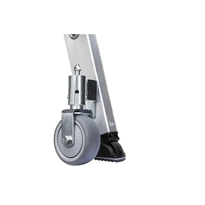 Proregal Doppel-Stehleiter beidseitig begehbar - Anzahl Tritte: 28 Stk., Arbeitshöhe: 4.800 mm, Belastbarkeit: 150 kg, Aluminium - Graues Lenkrad für einfache Leiterbeweglichkeit, befestigt an einem Metallbein mit schwarzem Gummifuß.