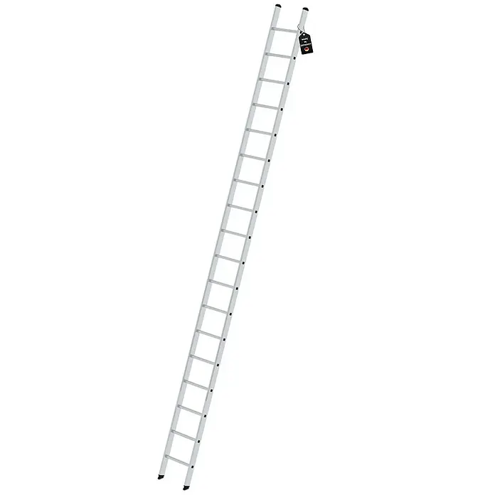 Proregal Anlegeleiter mit 18 Sprossen - Anzahl Tritte: 18 Stk., Arbeitshöhe: 6.400 mm, Belastbarkeit: 150 kg, Aluminium - Hohe, silberne, einteilige Leiter mit mehreren Sprossen und einem 'Made in Germany'-Anhänger oben.