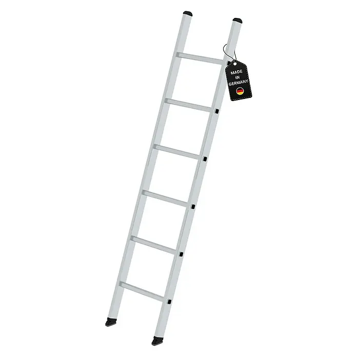 Proregal Anlegeleiter mit 6 Sprossen - Anzahl Tritte: 6 Stk., Arbeitshöhe: 3.000 mm, Belastbarkeit: 150 kg, Aluminium - Silberne Aluminiumleiter mit schwarzen Kappen und Füßen und einem 'Made in Germany'-Etikett.
