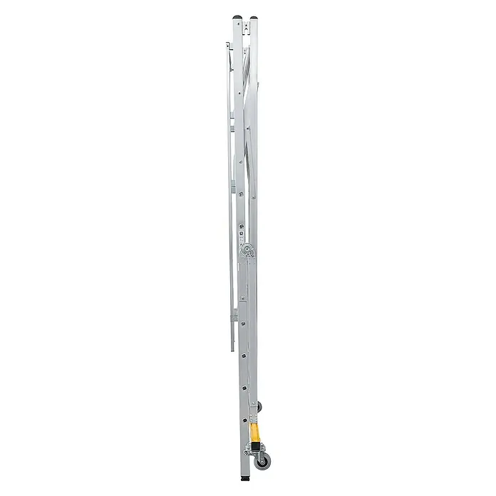 Proregal Stehleiter Plattformleiter klappbar und fahrbar - Anzahl Tritte: 5 Stk., Arbeitshöhe: 3.150 mm, Belastbarkeit: 150 kg, Aluminium - Zusammengeklappte silberne Aluminium-Mehrzweckleiter mit Transportrollen am Fuß.