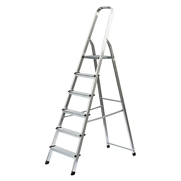 Proregal Stehleiter einseitig begehbar - Anzahl Tritte: 6 Stk., Arbeitshöhe: 3.300 mm, Belastbarkeit: 150 kg, Aluminium - Silberne Aluminium-Klappleiter mit sechs Stufen und Haltegriff.