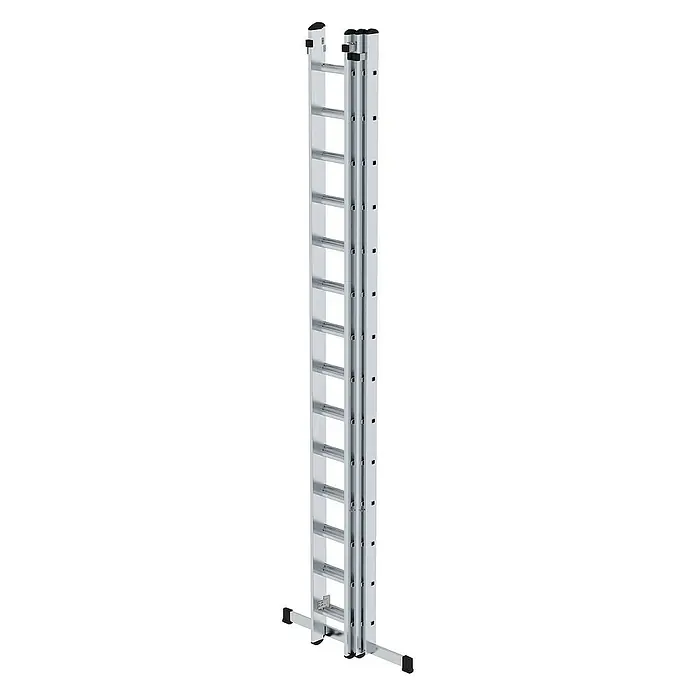 Proregal Schiebeleiter 3-teilig - Anzahl Tritte: 42 Stk., Arbeitshöhe: 10.800 mm, Belastbarkeit: 150 kg, Aluminium - Silberne, dreiteilige Aluminium-Mehrzweckleiter mit schwarzen Schutzkappen und Stabilisatorfuß.