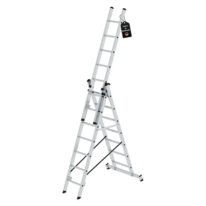 Proregal Mehrzweckleiter 3-teilig - Anzahl Tritte: 21 Stk., Arbeitshöhe: 6.100 mm, Belastbarkeit: 150 kg, Aluminium - Silberne Aluminium-Mehrzweckleiter mit "Made in Germany"-Etikett, in A-Position.