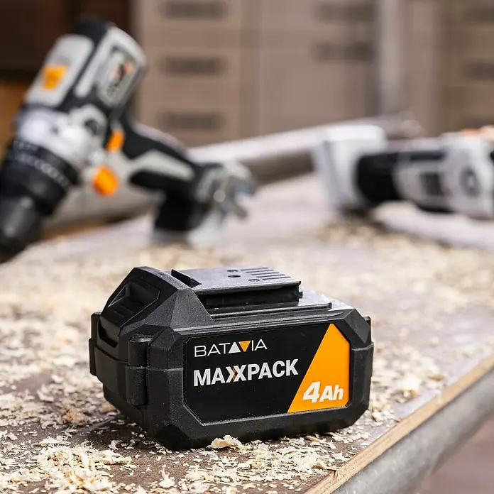 Batavia Maxxpack Akku - 18 V, 4 Ah, Li-Ionen - Ein Batavia Maxxpack 4Ah Akku, der eine zuverlässige Stromversorgung für Werkzeuge bietet. Ideal für Heimwerker- und Profi-Anwendungen.