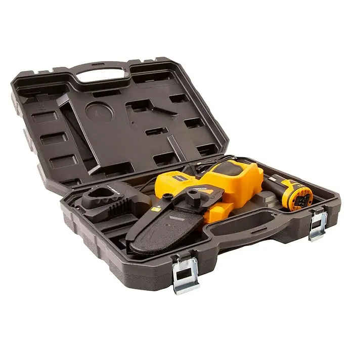 Batavia Einhand-Akku-Kettensäge 6" 12V - 12 V, 2 Ah, 1 Akku - Eine Akku-Kabelschere in einem schwarzen Werkzeugkoffer mit Ladegerät und Akku, ideal für den mobilen Einsatz.