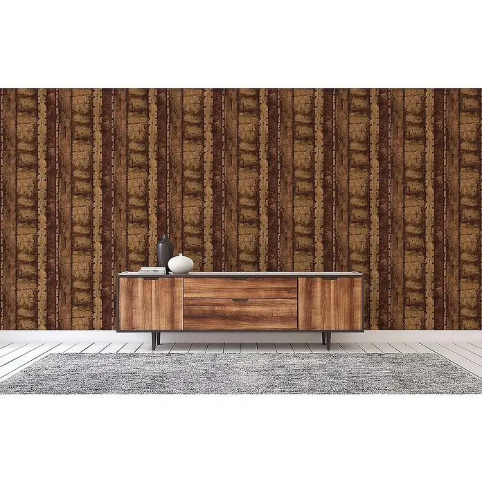 Tadessi Vliestapete M1-No.552 - Orange, Sonstiges, 10,05 x 0,53 m - Strukturierte braune Tapete mit verwitterten vertikalen Streifen und nietenartigen Akzenten an einer Wand hinter einem Holzsideboard.