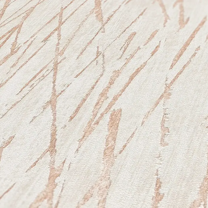 Tadessi Vliestapete M1-No.1712 - Creme, Streifen, 10,05 x 0,53 m - Strukturierte hellbeige Oberfläche mit abstraktem, schimmerndem, rotbraunem Diagonalmuster.