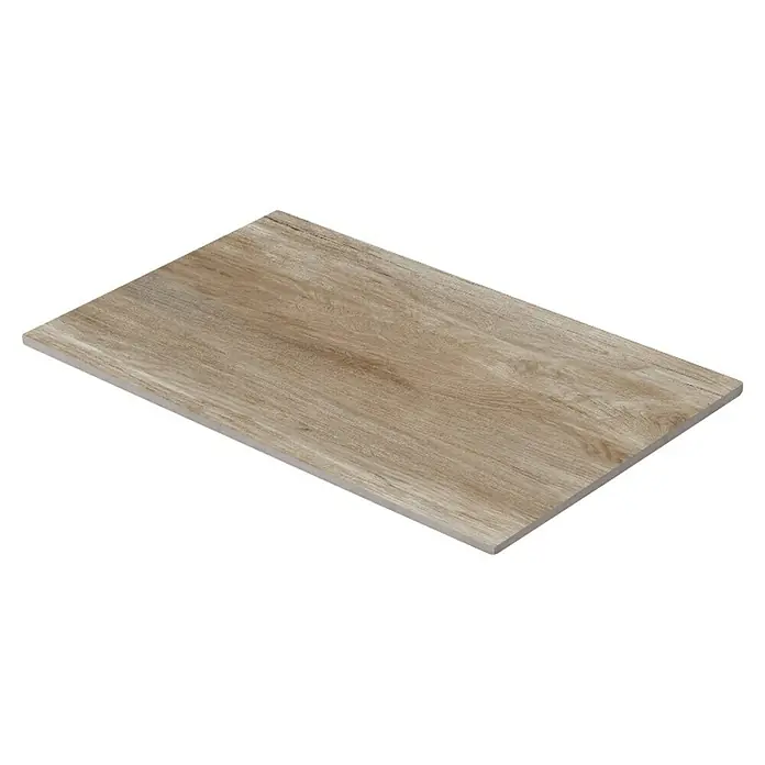 Terrassenfliese Foresta - 40 x 80 x 2 cm, Chiaro, Matt - Nahaufnahme einer hellbraunen Fliese mit Holzmaserung, die für den Innenbereich geeignet ist und eine warme, natürliche Atmosphäre schafft.