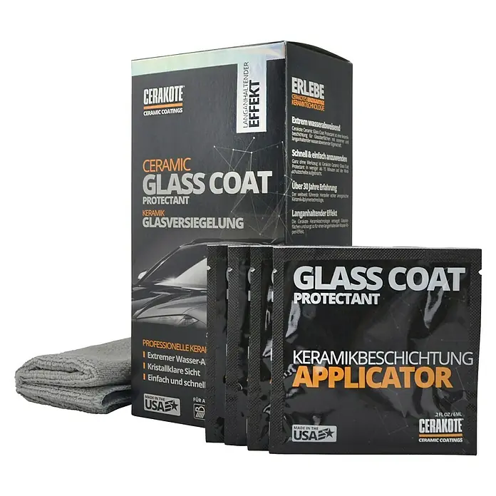 Cerakote Scheibenversiegelung - Anzahl Anwendungen: 4 Stk. - Abbildung des Cerakote Ceramic Glass Coat Protectant Kits für Autoscheiben, bestehend aus Reiniger, Beschichtung und Mikrofasertuch.